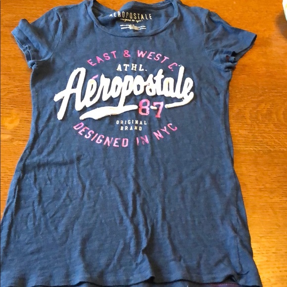 Clothes - Picture 3 of 5